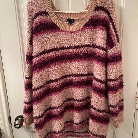 Torrid Pink Striped Fuzzy Drop Shoulder Sweater - Size 2 (18/20) - Picture 4 of 10